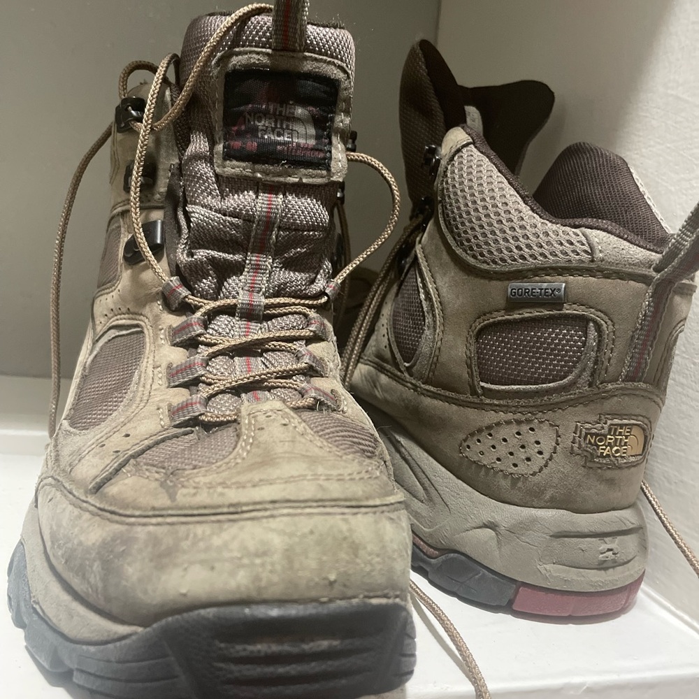 North face hiking boots
